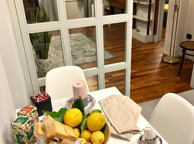 Maison Barbuti Bed and Breakfast Σαλέρνο