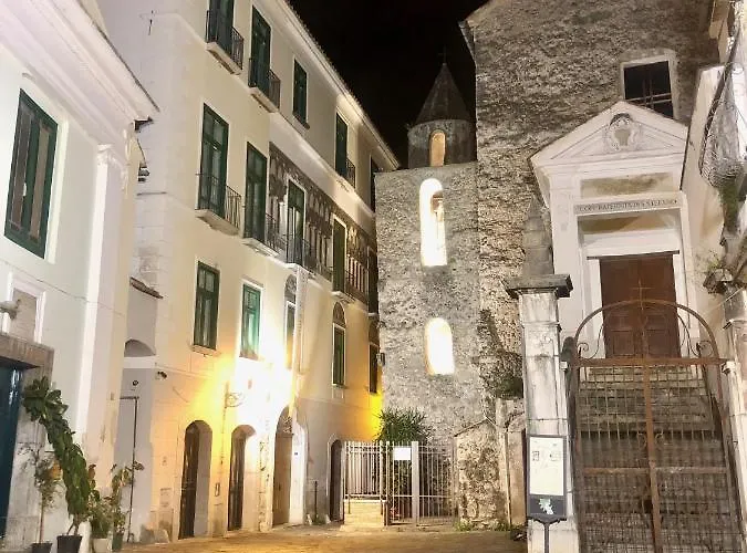 Maison Barbuti Σαλέρνο